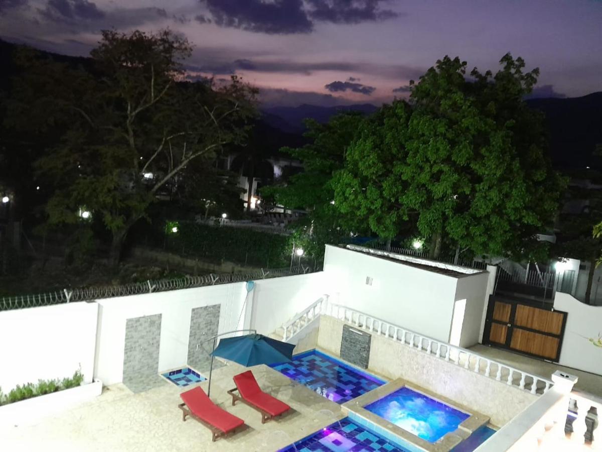 Hotel Santa Fe Del Parque 圣菲德安蒂奥基亚 外观 照片